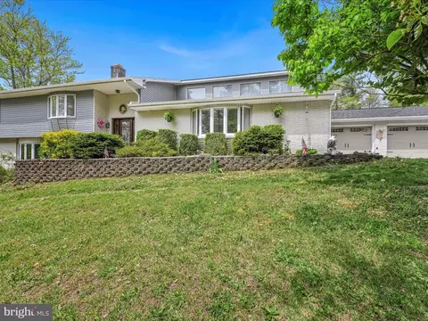 Exterior - 2 Walnut Ln, Marlin, PA 17951 photo 2 of 15