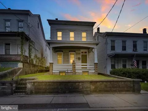 101 Center Ave, Schuylkill Haven, PA 17972