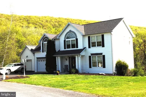 9 Sajer Rd, Pottsville, PA 17901