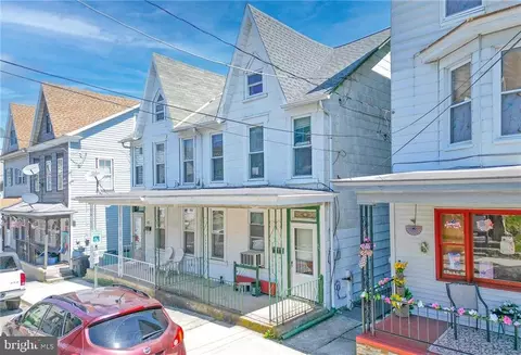 47 Hunter St, Tamaqua, PA 18252
