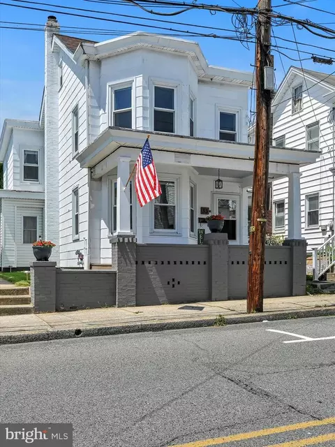 33 N Berne St, Schuylkill Haven, PA 17972