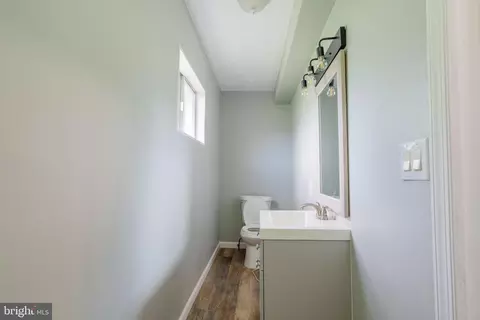 Entry Way - 207 E Biddle St, Gordon, PA 17936 photo 6 of 9