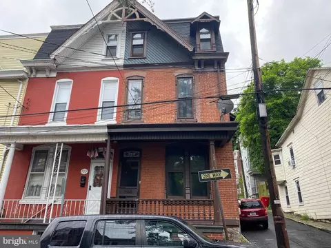 729 W Norwegian St, Pottsville, PA 17901