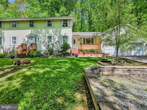 10 Harmony Hl, Cressona, PA 17929