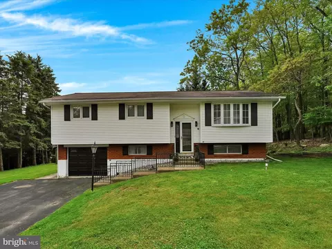 480 Texas Ave, Shenandoah, PA 17976