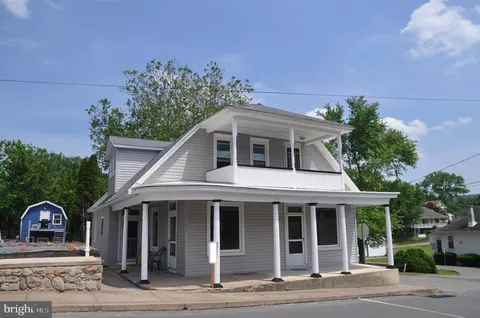 119 S 4th St, Tower City, PA 17980
