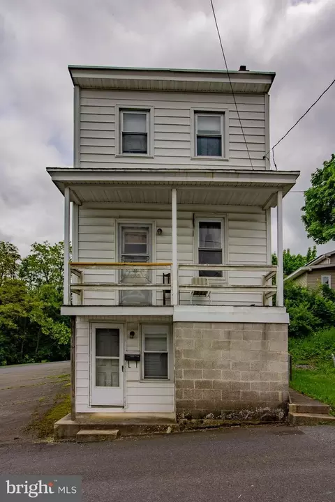 205 Linden St, Minersville, PA 17954