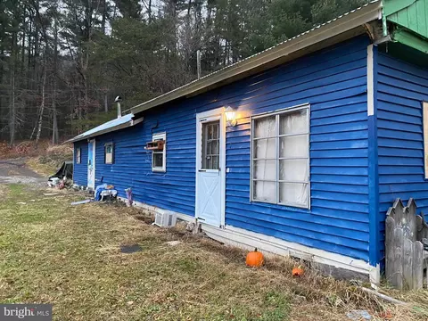 312 Tyson St, New Ringgold, PA 17960