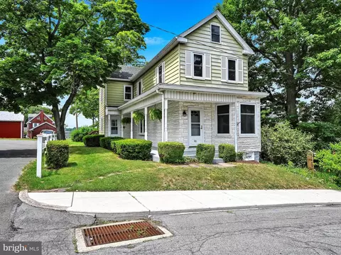 48 Avenue C, Schuylkill Haven, PA 17972