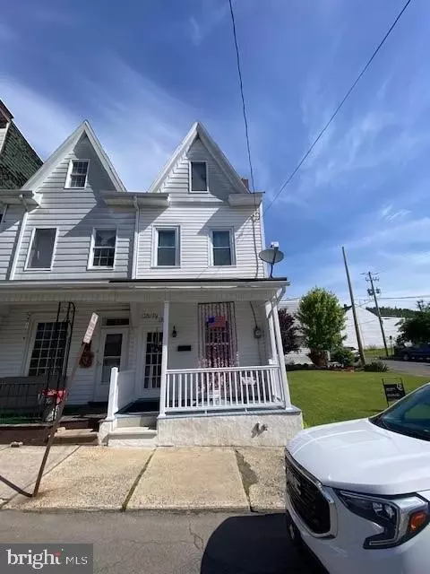 35 E Coal St, Shenandoah, PA 17976