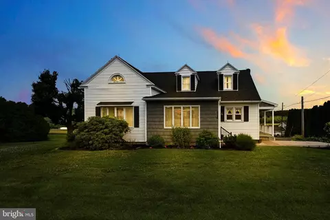 846 E Main St, Hegins, PA 17938