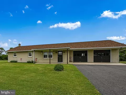 582 Schuylkill Mountain Rd, Schuylkill Haven, PA 17972