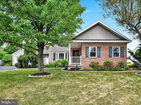 529 E Mifflin St, Orwigsburg, PA 17961