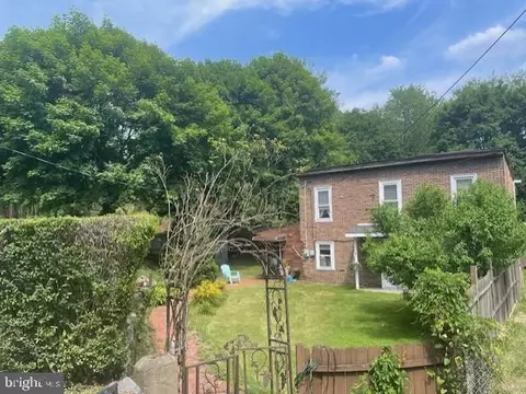 28 N 8th St, Mahanoy City, PA 17948