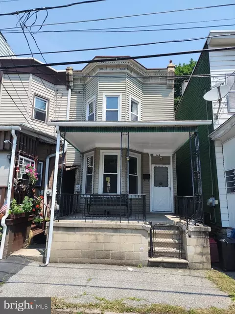146 W Railroad St, Pottsville, PA 17901