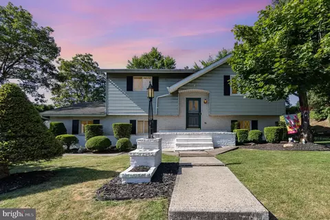 598 California Ave, Shenandoah, PA 17976
