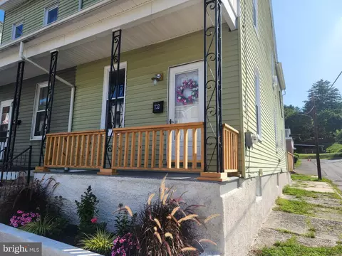 732 Water St, Pottsville, PA 17901