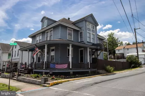 250 S Tulpehocken St, Pine Grove, PA 17963