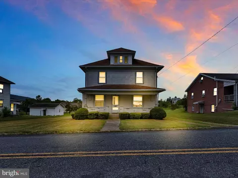 307 S Good Spring Rd, Hegins, PA 17938