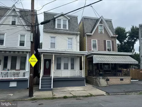 235 Pike St, Port Carbon, PA 17965