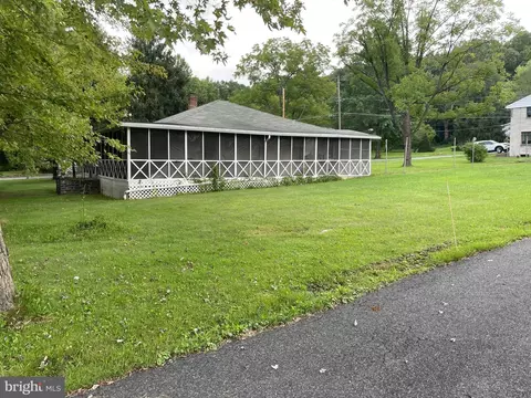 238 Pine Blvd, Orwigsburg, PA 17961
