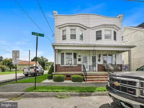 301 S Line St, Frackville, PA 17931