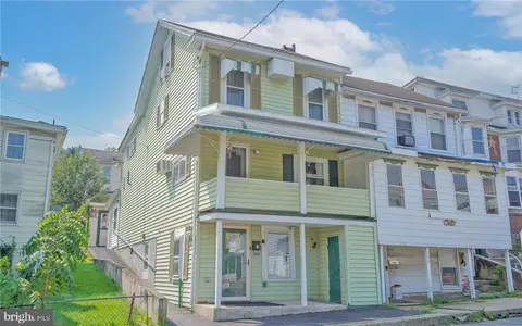 204 Penn St, Tamaqua, PA 18252