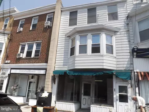 19 N 2nd St, Saint Clair, PA 17970