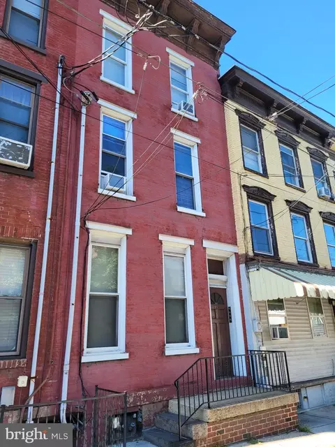 720 W Market St, Pottsville, PA 17901