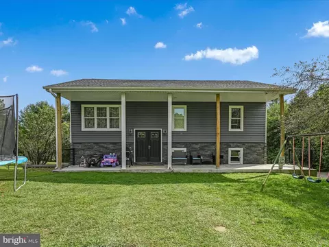 366 Summer Hill Rd, Schuylkill Haven, PA 17972