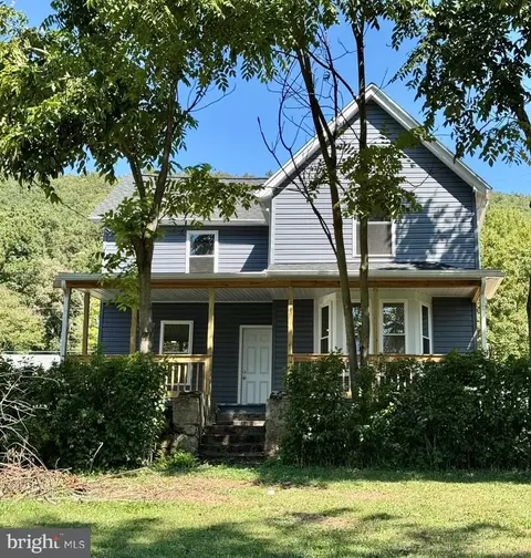 144 Laurel St, Ashland, PA 17921