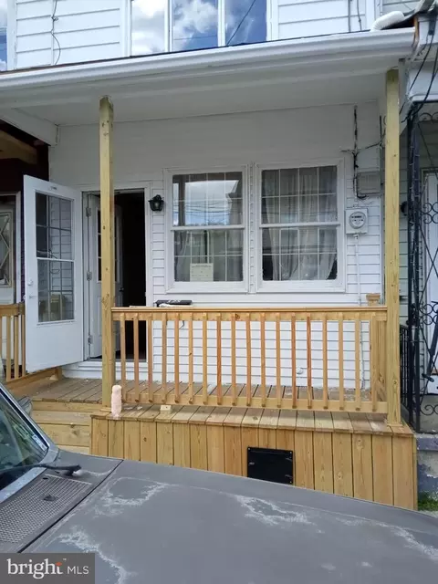 125 W Pine St, Mahanoy City, PA 17948