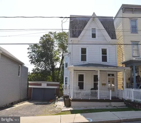 507 Harrison St, Pottsville, PA 17901