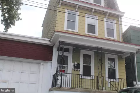 711 S Mine St, Pottsville, PA 17901