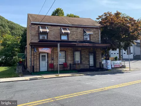 217-219 Mauch Chunk St, Pottsville, PA 17901