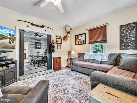 Living - 413 Maple Ave, Marlin, PA 17951 photo 2 of 2