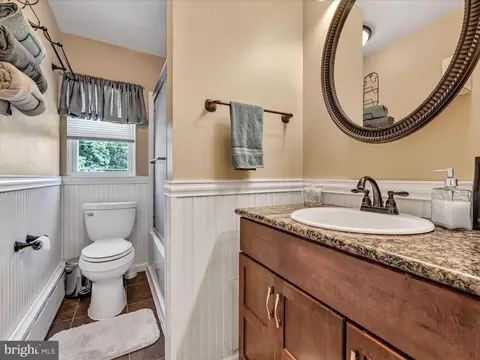 Bath - 413 Maple Ave, Marlin, PA 17951 photo 1 of 1