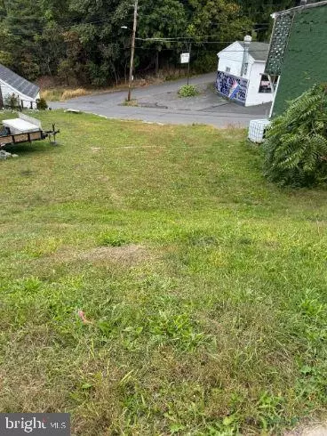 510 Pine Hill St, Minersville, PA 17954