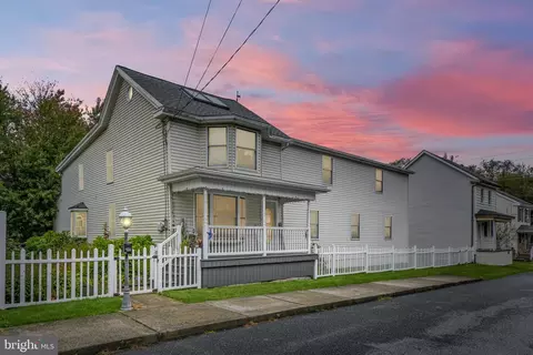 262 N Balliet St, Frackville, PA 17931