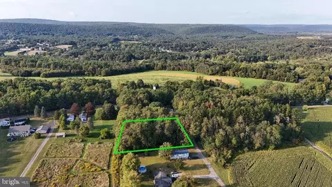 263 State Rd, Barnesville, PA 18214 photo 2