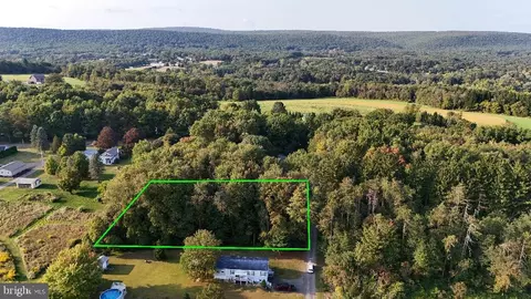 263 State Rd, Barnesville, PA 18214 photo 3