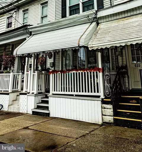 633 E Centre St, Mahanoy City, PA 17948