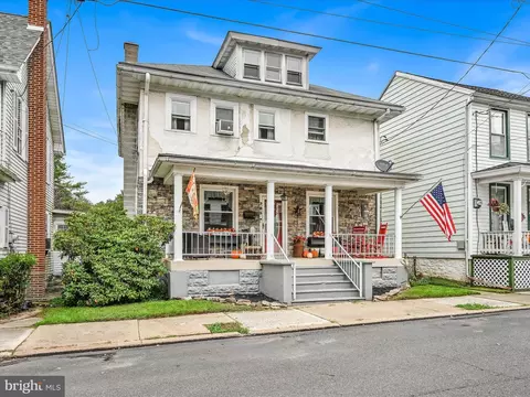 205 E Main St, Tremont, PA 17981