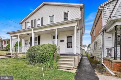 127 N 5th St, Frackville, PA 17931