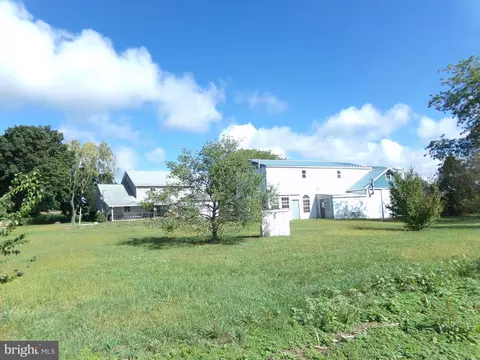 Exterior - 171 Fairview Rd, Pitman, PA 17964 photo 3 of 6