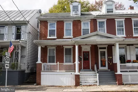234 S Tulpehocken St, Pine Grove, PA 17963