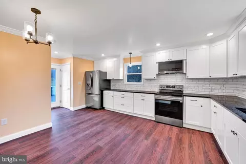 Kitchen - 231 Chee St, Barnesville, PA 18214 photo 1 of 3