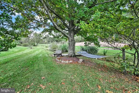 Exterior - 231 Chee St, Barnesville, PA 18214 photo 3 of 8