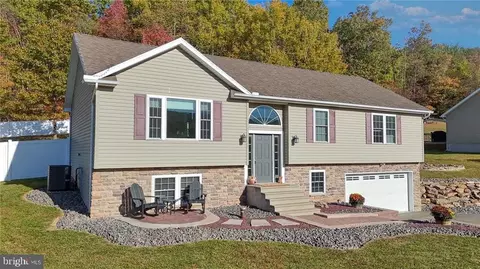 259 A Owl Creek Rd, Tamaqua, PA 18252