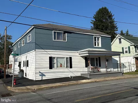 202 204 Valley St, Brockton, PA 17925